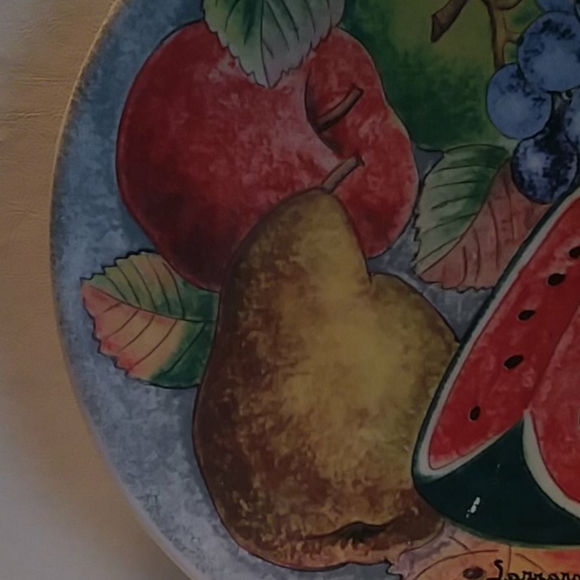 Lazzaro Italian Porcelain Hand-painted Fruit Plate - Picture 5 of 7